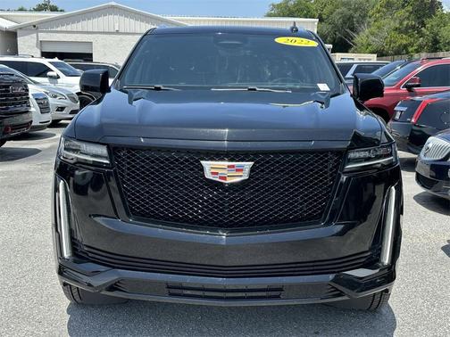 2022 Cadillac Escalade Premium Luxury