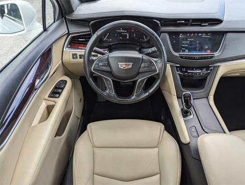 2019 Cadillac XT5 Premium Luxury