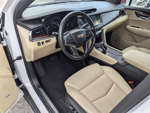 2019 Cadillac XT5 Premium Luxury