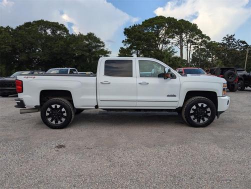 2016 Chevrolet Silverado 2500 High Country