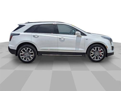 2023 Cadillac XT5 Sport