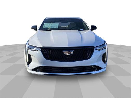 2025 Cadillac CT4 Luxury