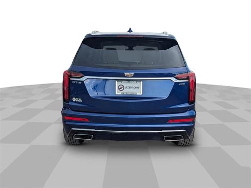 2023 Cadillac XT6 Premium Luxury FWD