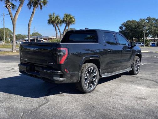 2025 GMC Sierra EV Denali