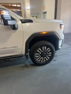 2024 GMC Sierra 2500 Denali Ultimate