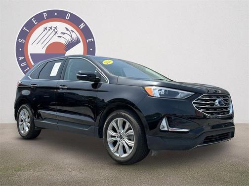 2024 Ford Edge Titanium