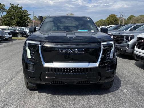 2025 GMC Sierra EV Denali