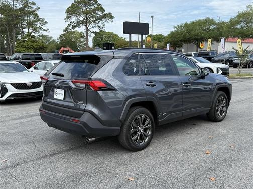 2023 Toyota RAV4 Hybrid XLE Premium