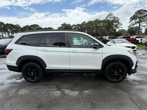 2022 Honda Pilot TrailSport