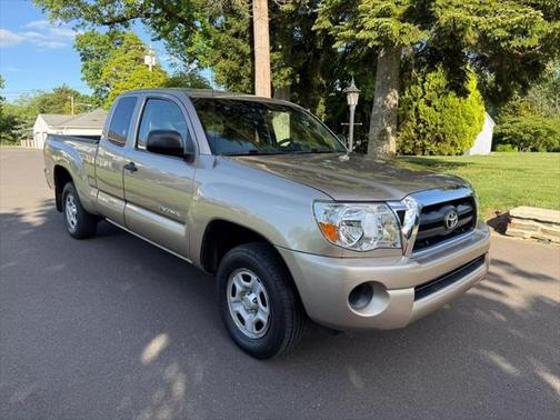 2005 Toyota Tacoma Base