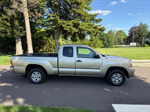 2005 Toyota Tacoma Base