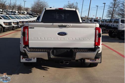 2023 Ford F-450 Lariat