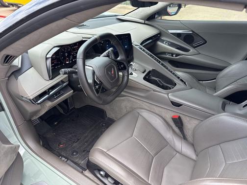 Cacti Green 2024 Chevrolet Corvette Stingray w/3LT