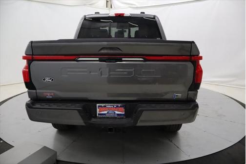 2025 Ford F-150 Lightning Platinum