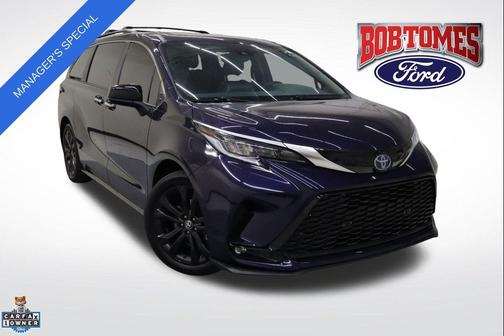 2023 Toyota Sienna XSE 7 Passenger