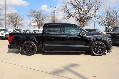 AGATE BLACK METALLIC 2025 Ford F-150 XLT