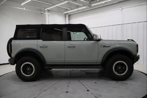 2021 Ford Bronco Outer Banks