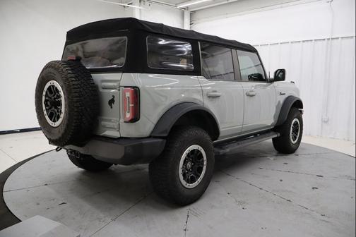 2021 Ford Bronco Outer Banks