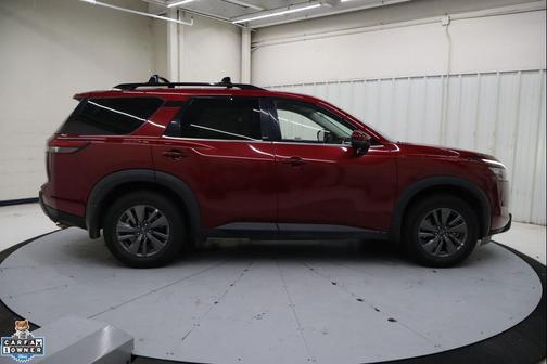 2024 Nissan Pathfinder SV FWD