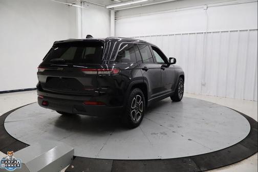 2022 Jeep Grand Cherokee Trailhawk