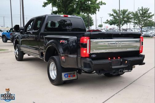 AGATE BLACK 2024 Ford F-350 King Ranch