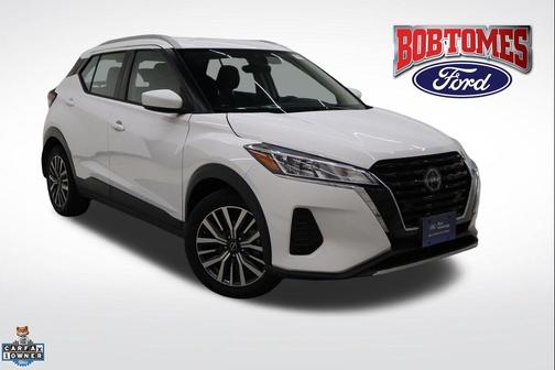 2022 Nissan Kicks SV
