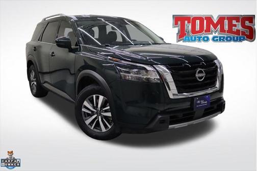 2024 Nissan Pathfinder SL FWD