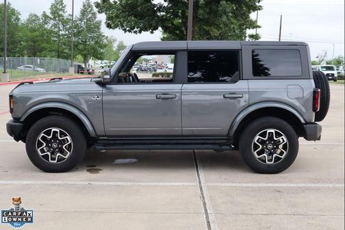 CARBONIZED GRAY METALLIC 2024 Ford Bronco Outer Banks