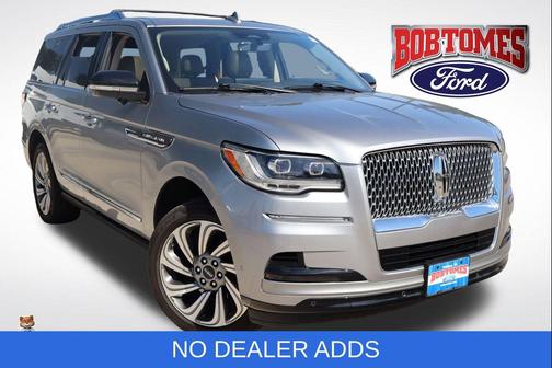 SILVER RADIANCE 2023 Lincoln Navigator Reserve