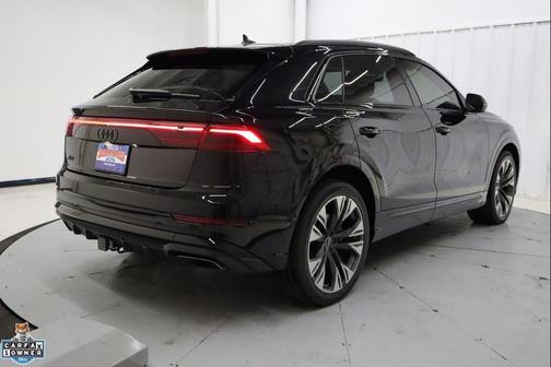 2024 Audi Q8 55 Prestige