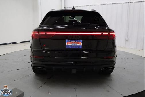 2024 Audi Q8 55 Prestige