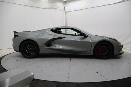 2024 Chevrolet Corvette Stingray w/2LT
