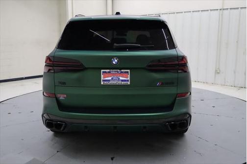 2024 BMW X5 M60i