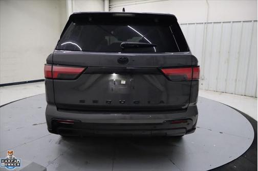2024 Toyota Sequoia Platinum