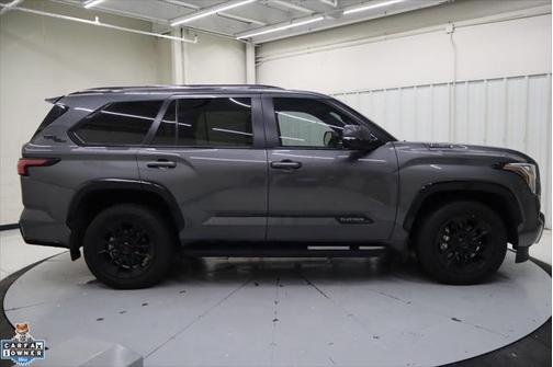 2024 Toyota Sequoia Platinum