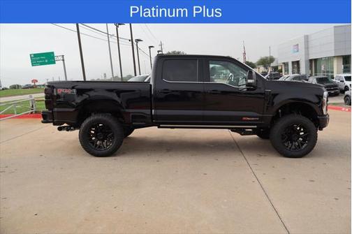 2025 Ford F-250 Platinum