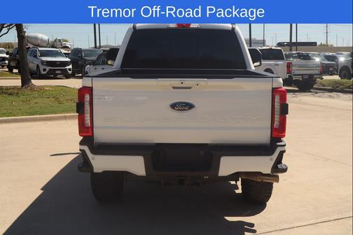 STAR WHITE 2023 Ford F-250 Lariat