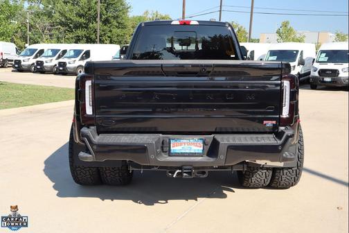 2025 Ford F-450 Platinum