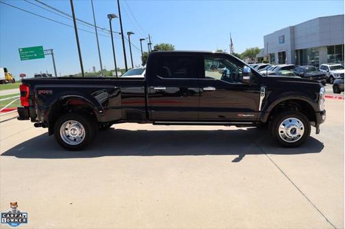 2025 Ford F-450 Platinum