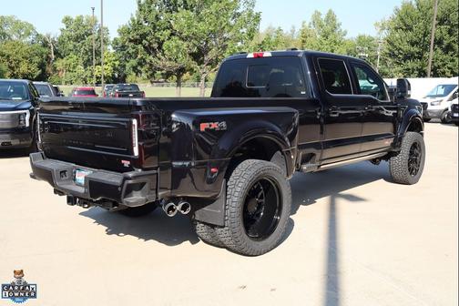 2025 Ford F-450 Platinum