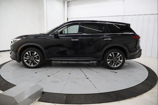 Mineral Black 2023 INFINITI QX60 Luxe