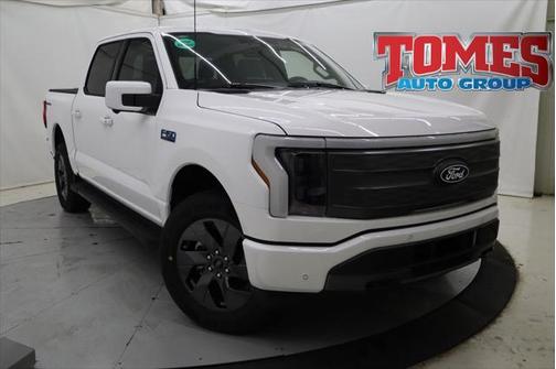 2025 Ford F-150 Lightning LARIAT