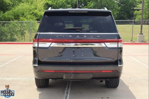 STARLIGHT GRAY METALLIC PC 2024 Lincoln Navigator Reserve