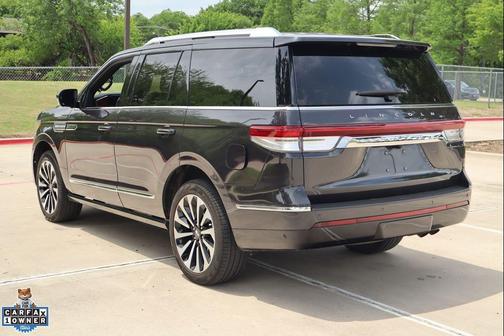 STARLIGHT GRAY METALLIC PC 2024 Lincoln Navigator Reserve