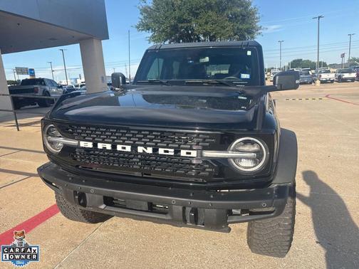 SHADOW BLACK 2024 Ford Bronco Wildtrak