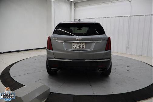 Argent Silver Metallic 2023 Cadillac XT5 Luxury