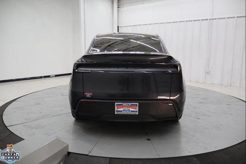 2026 Tesla Model Y Premium Rear-Wheel Drive