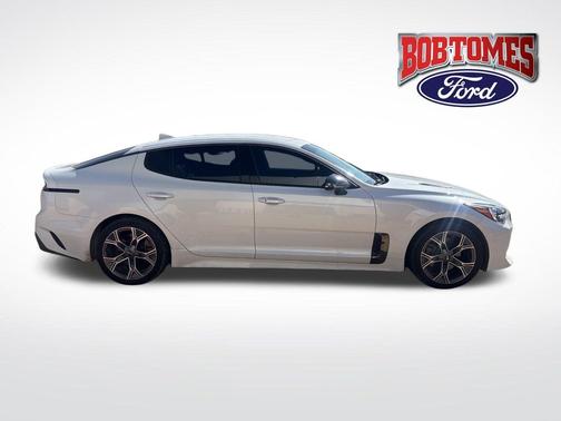 2021 Kia Stinger GT-Line