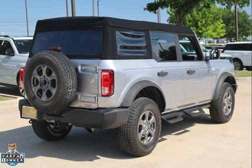 ICONIC SILVER METALLIC 2023 Ford Bronco Big Bend