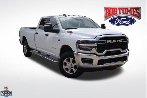 2025 RAM 2500 Big Horn Crew Cab 4x4 8' Box